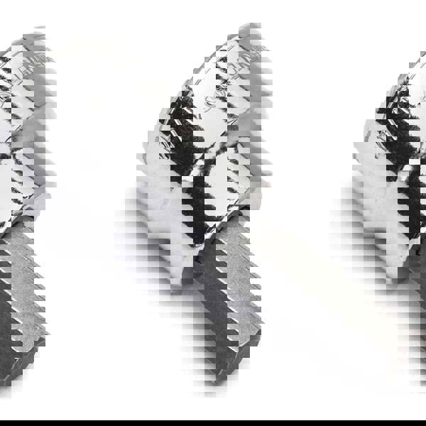 Hand Hex Bit Socket: 3/8